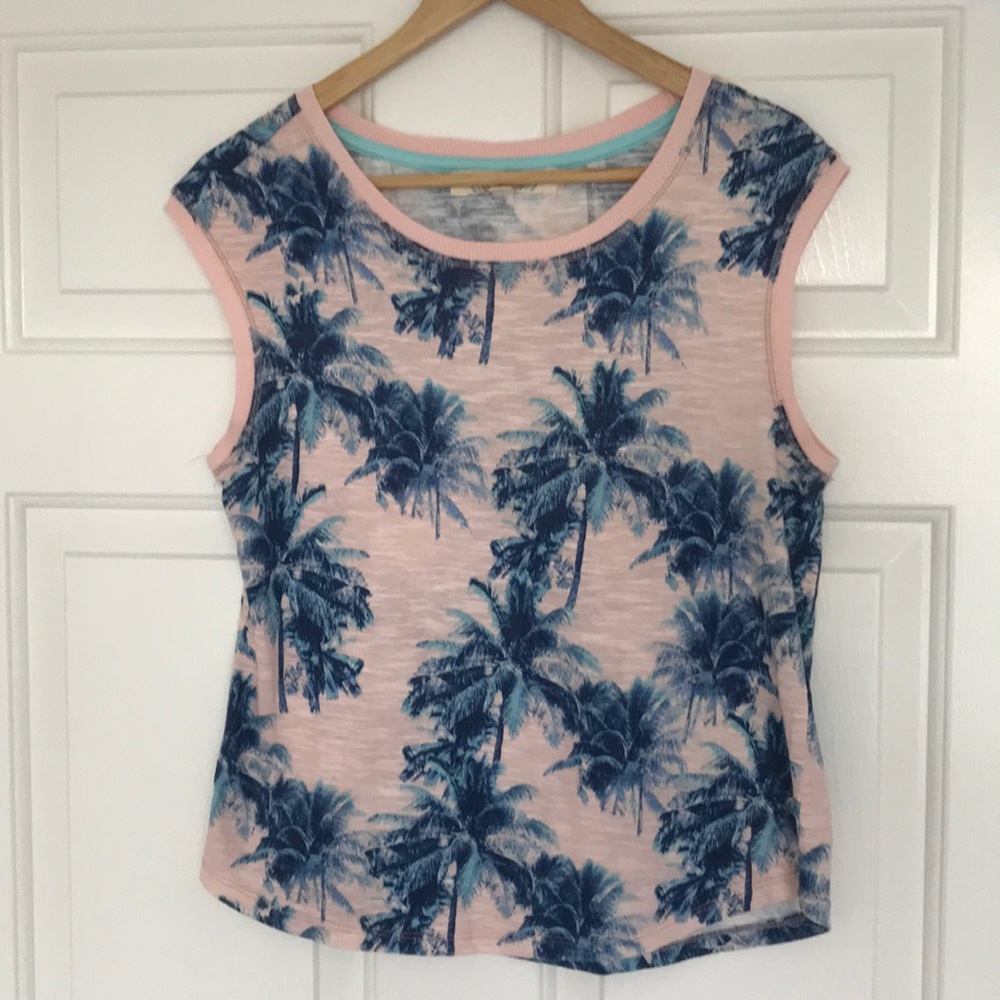 Cute top
